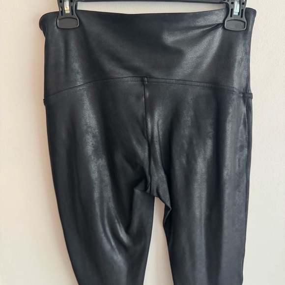 Spanx Faux Leather Leggings - Picture 6 of 6